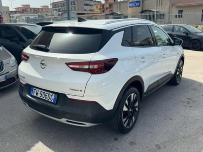 Opel Grandland X 1.5 diesel Ecotec Start&Stop Elegance (4)
