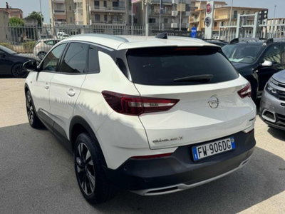 Opel Grandland X 1.5 diesel Ecotec Start&Stop Elegance (6)