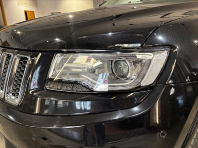 Jeep Grand Cherokee 3.0 V6 CRD 250 CV Multijet II Overland (2)