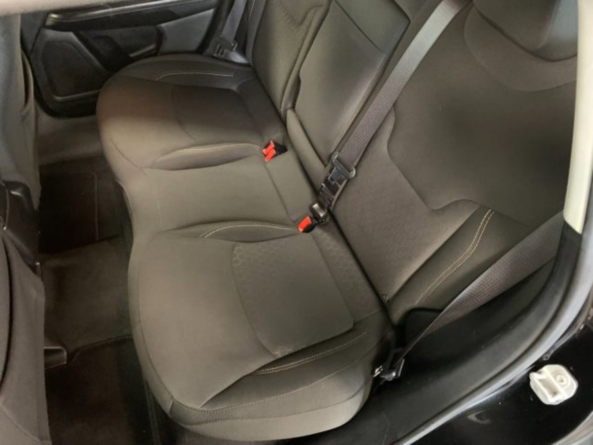Jeep Compass 1.6 Multijet II 2WD Limited (15)