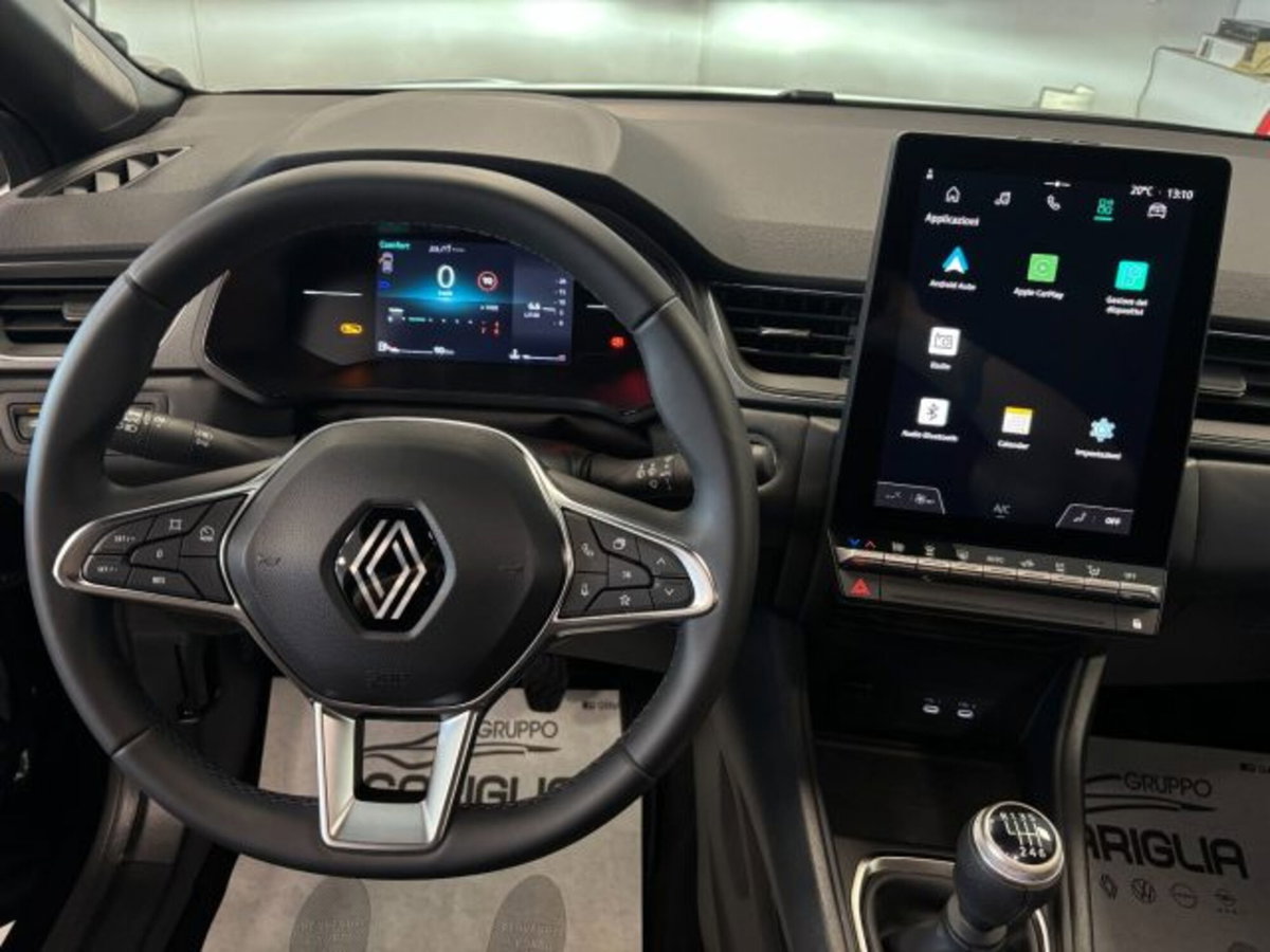 Renault Captur 1.0 tce Techno 90cv (10)