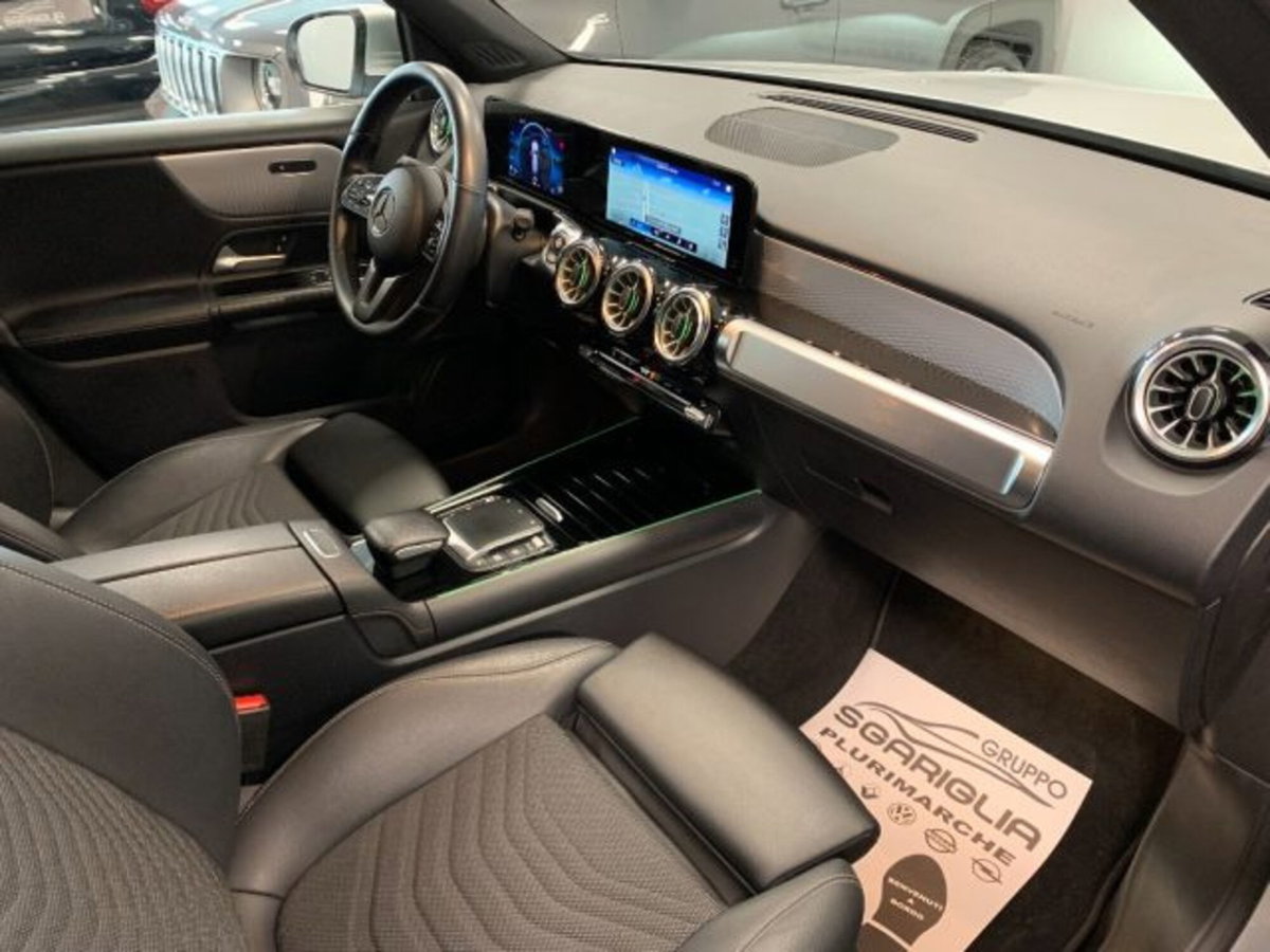 Mercedes-Benz GLB 180 d Automatic Sport Plus (12)