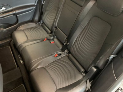 Mercedes-Benz GLB 180 d Automatic Sport Plus (14)
