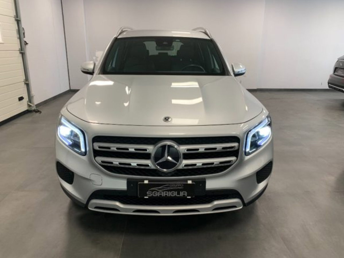 Mercedes-Benz GLB 180 d Automatic Sport Plus (2)