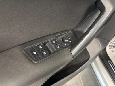 Volkswagen Tiguan 1.6 TDI SCR Sport BlueMotion Technology (19)