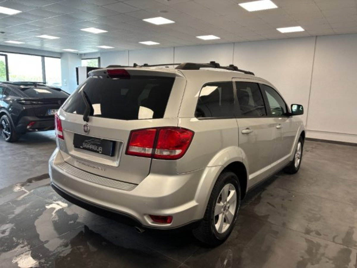 Fiat Freemont 2.0 Multijet 170 CV Urban (6)
