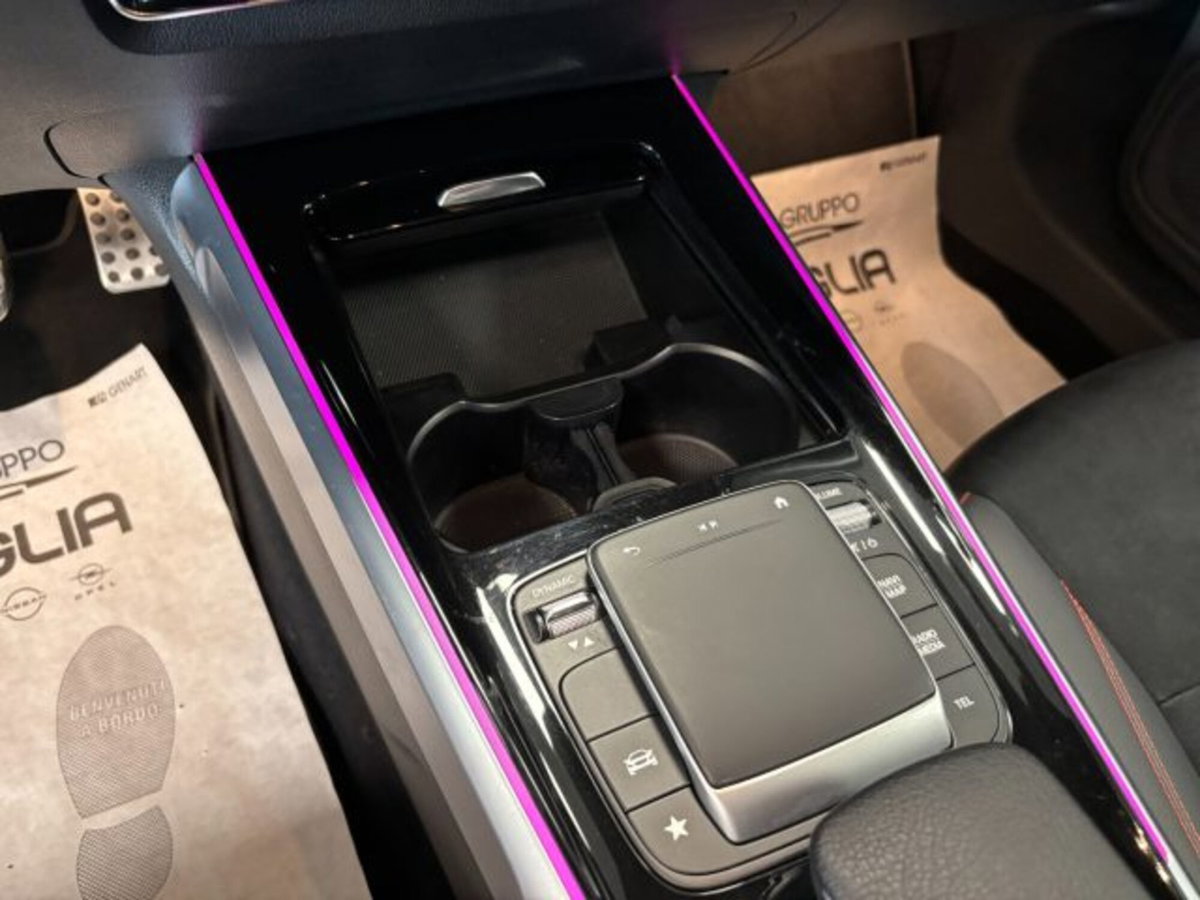 Mercedes-Benz GLB 200 d AMG Line Premium auto (13)