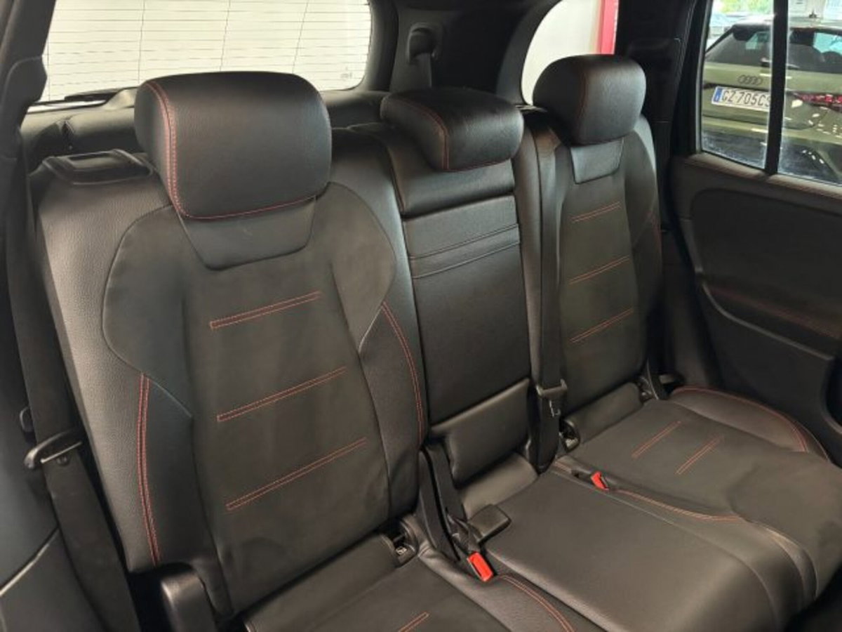 Mercedes-Benz GLB 200 d AMG Line Premium auto (19)
