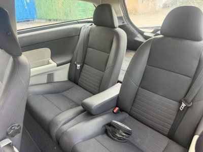 Volvo C30 2.0 D Momentum (7)