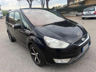 Ford Galaxy 2.0 TDCi 140 CV Ghia DPF usata