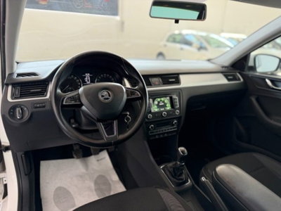 Skoda Rapid Spaceback TDI CR 105 CV Ambition (12)