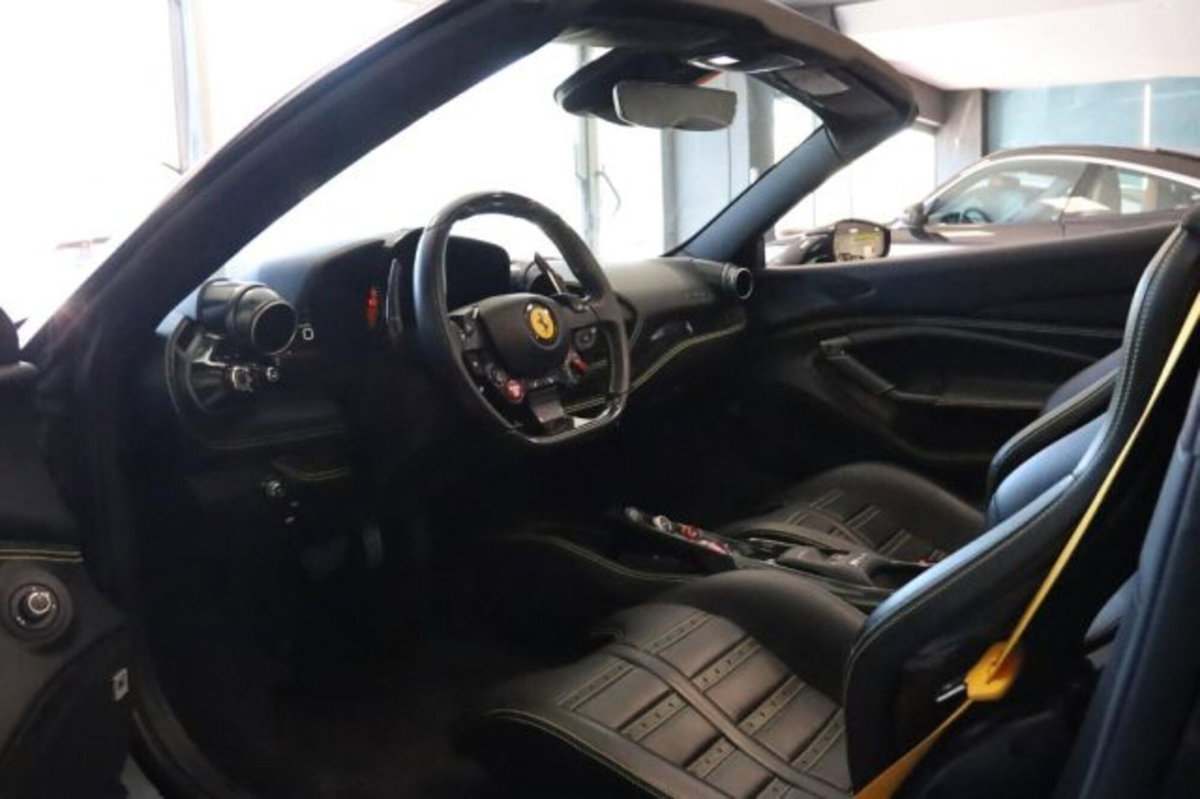 Ferrari F8 Spider F8 Spider (12)