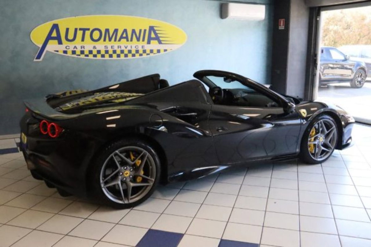 Ferrari F8 Spider F8 Spider (3)