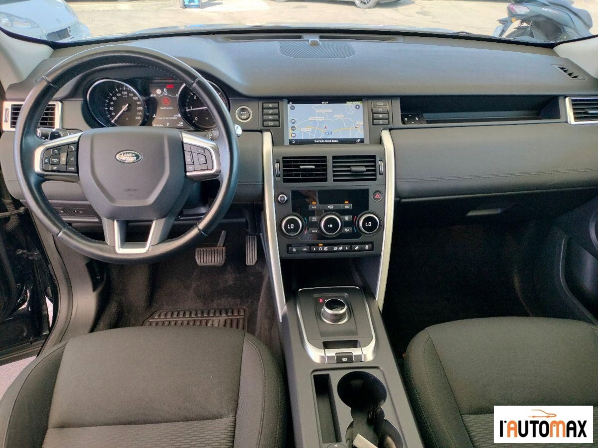 Land Rover Discovery Sport 2.0 TD4 150 CV SE (14)