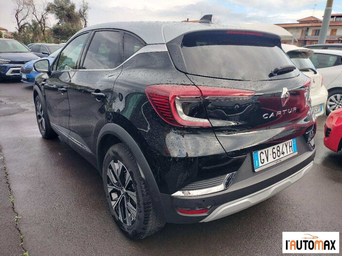 Renault Captur 1.0 tce Techno 90cv (4)
