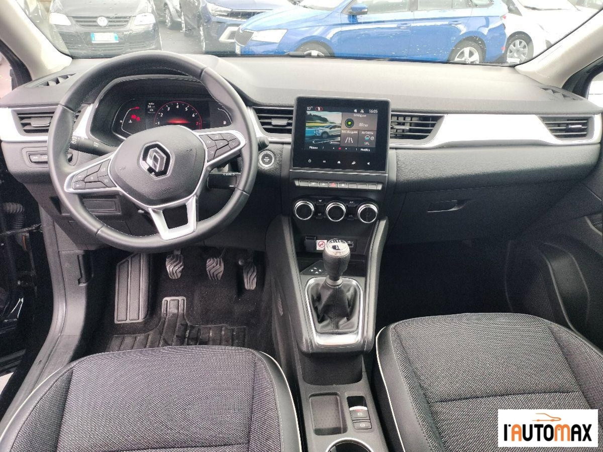 Renault Captur 1.0 tce Techno 90cv (9)