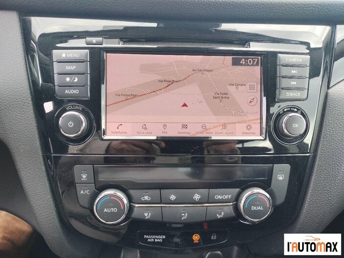 Nissan Qashqai 1.5 dCi 115 CV DCT Business (10)