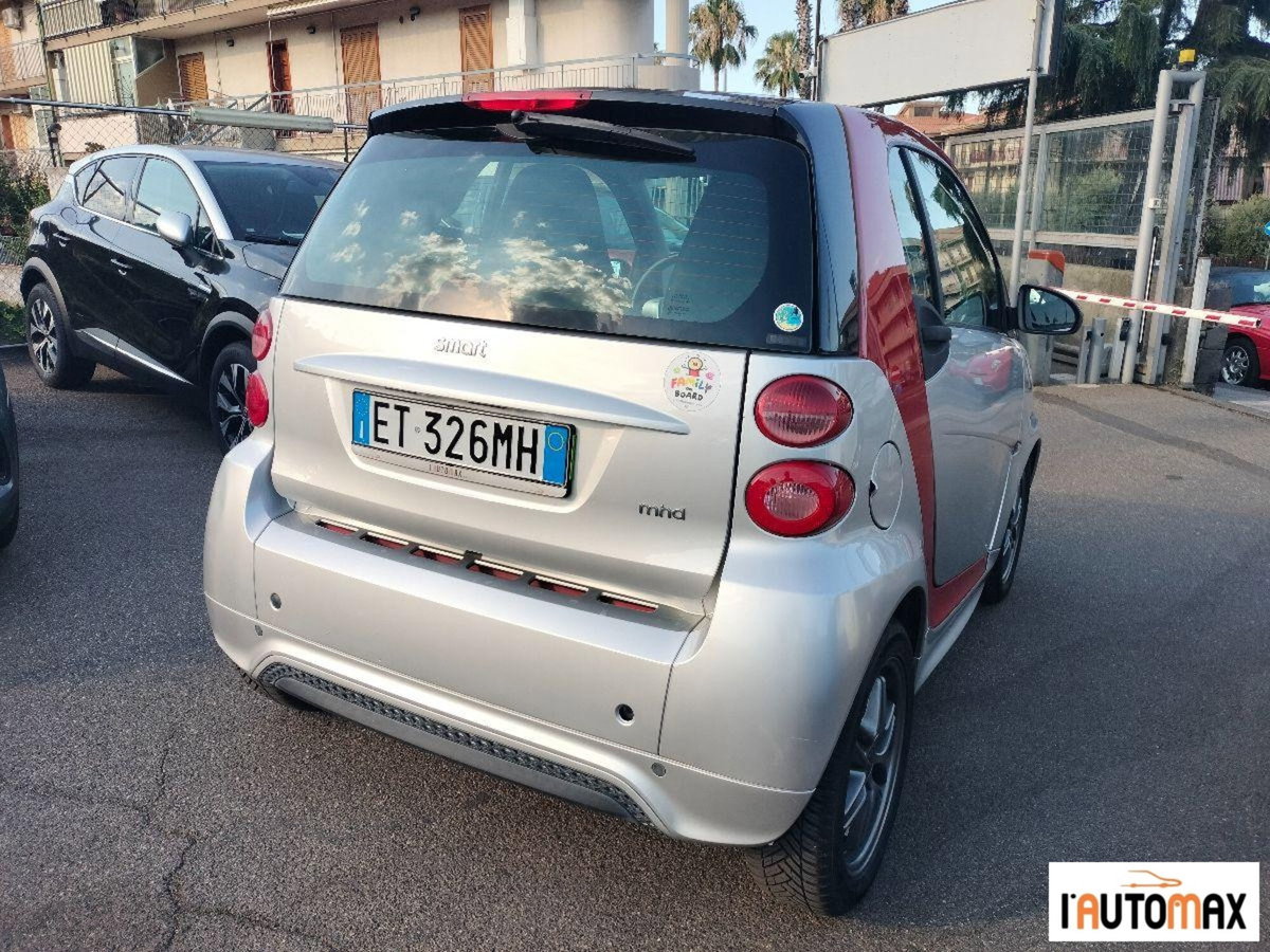 smart Fortwo 1000 52 kW MHD coupé passion (4)