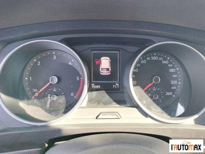 Volkswagen Tiguan 2.0 TDI 150 CV SCR DSG 4MOTION R-Line (8)