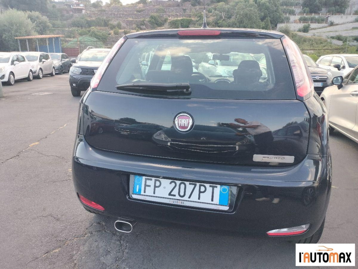 Fiat Punto 1.3 MJT II S&S 95 CV 5 porte Lounge (5)