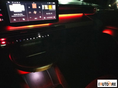 Lancia Ypsilon 1.2 mhev Edizione Limitata Cassina e-dct (16)