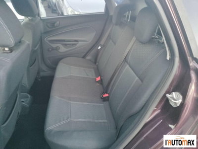 Ford Fiesta 1.2 82CV 5 porte (12)