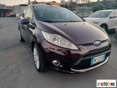 Ford Fiesta 1.2 82CV 5 porte (3)