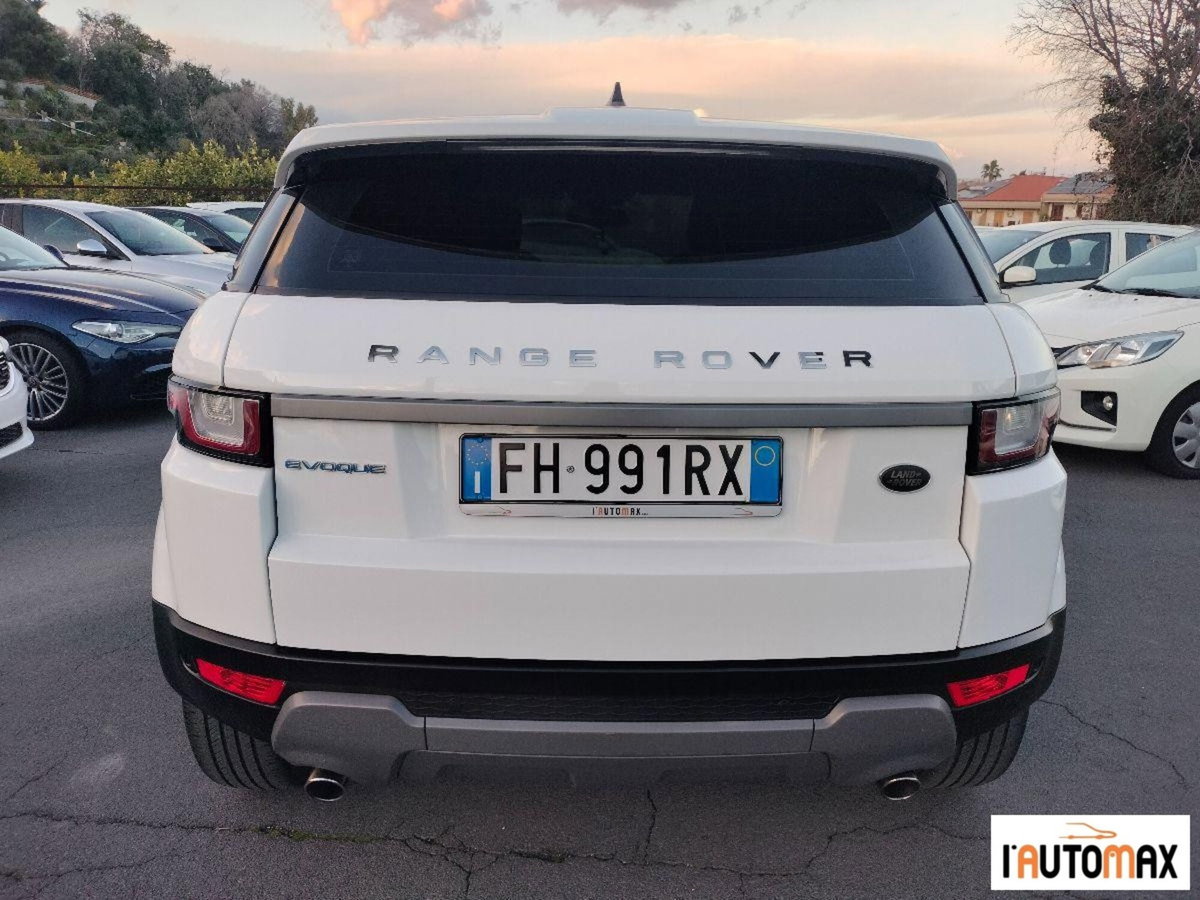 Land Rover Range Rover Evoque 2.0 TD4 150 CV 5p. Pure (6)