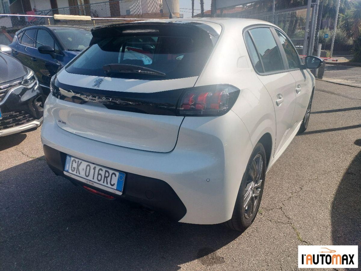 Peugeot 208 1.2 puretech Allure s&s 100cv (5)