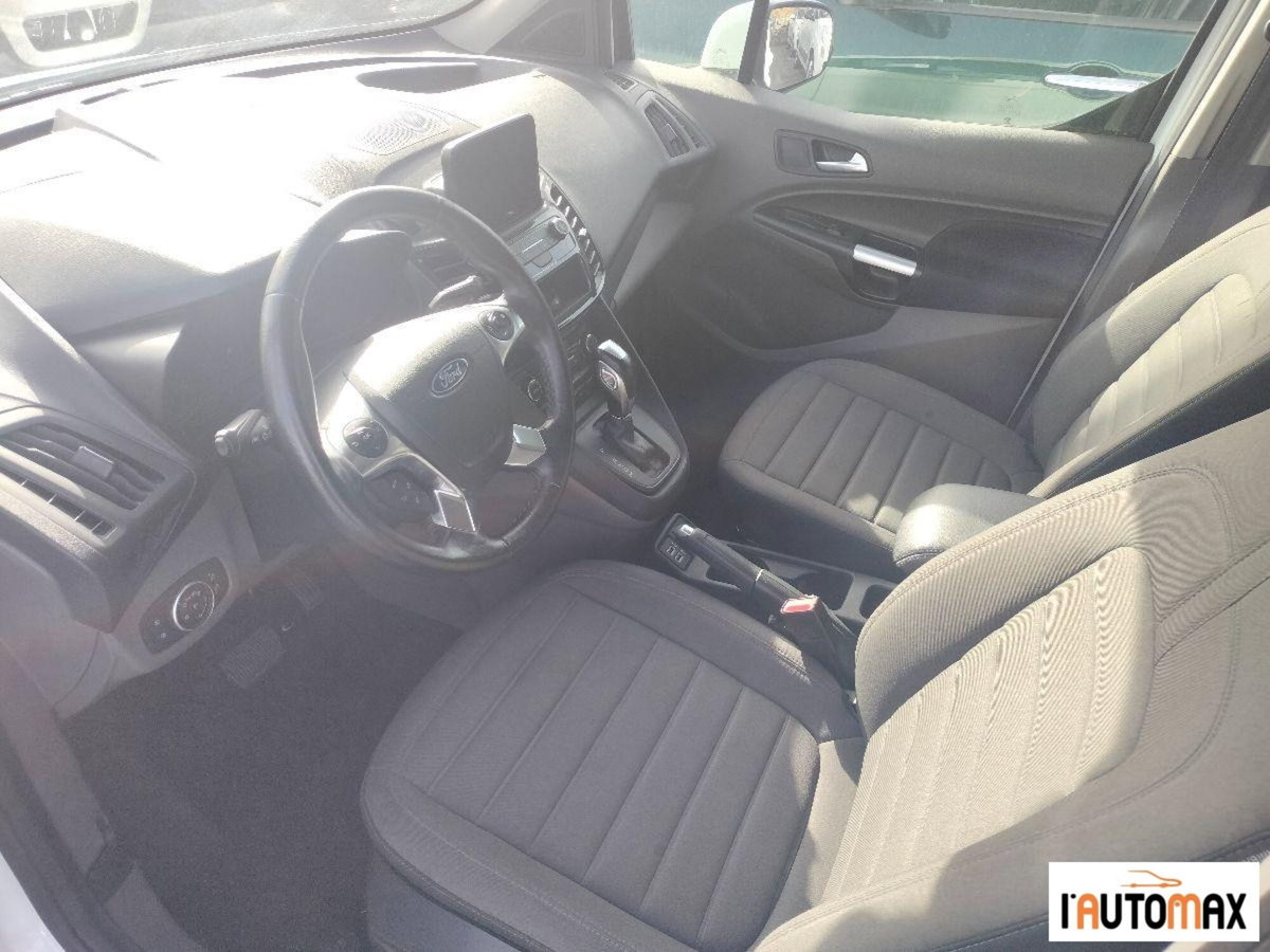Ford Tourneo Connect Tourneo  1.5 TDCi 120 CV aut. Titanium (6)