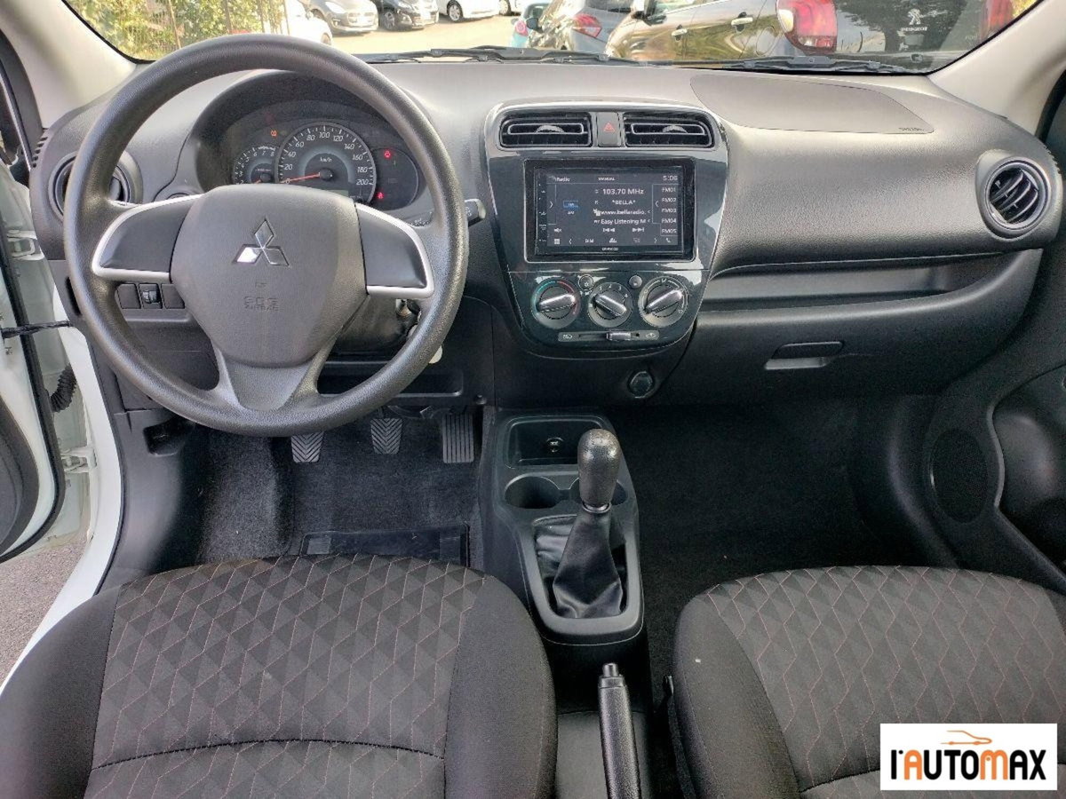 Mitsubishi Space Star 1.2 Invite Radio (10)