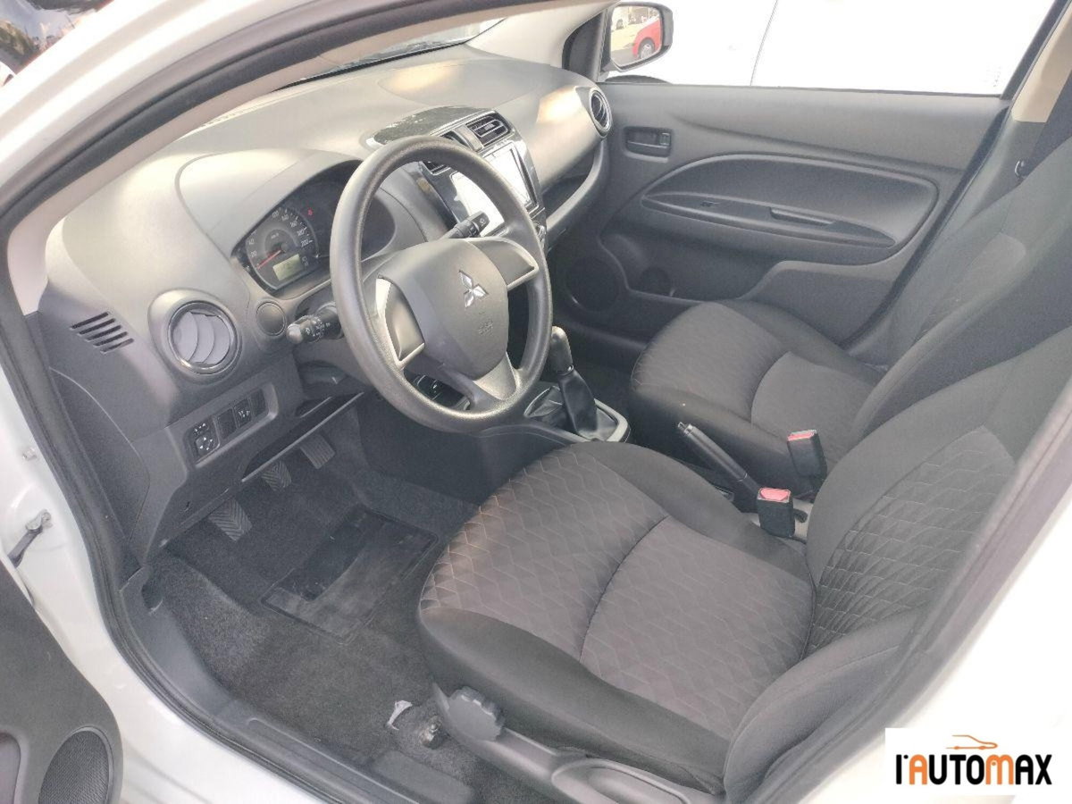 Mitsubishi Space Star 1.2 Invite Radio (7)