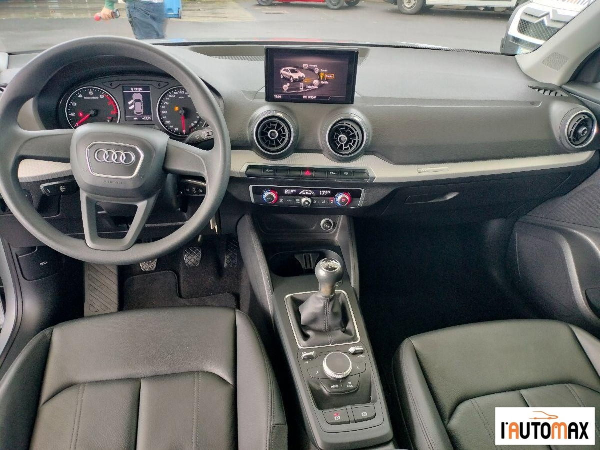 Audi Q2 Q2 30 TFSI Business (10)