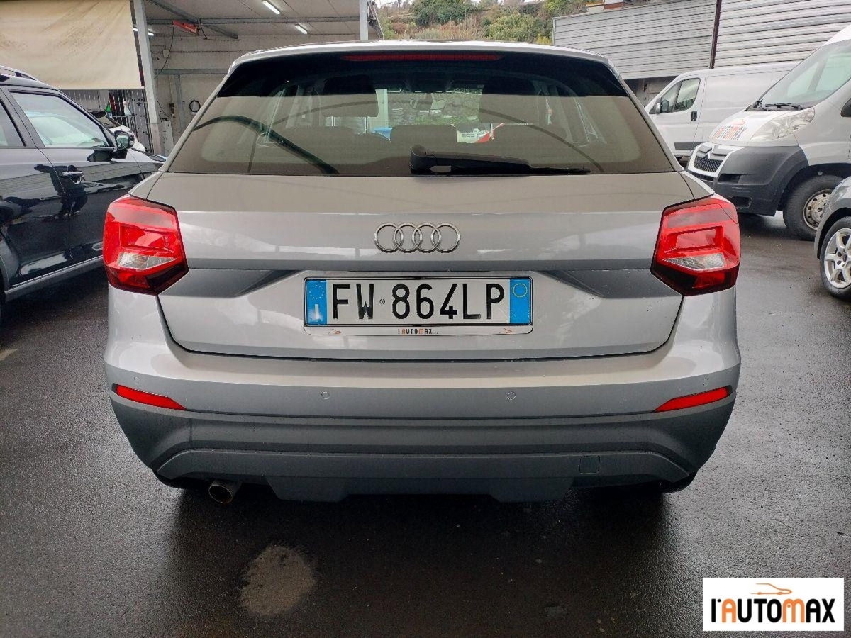 Audi Q2 Q2 30 TFSI Business (4)