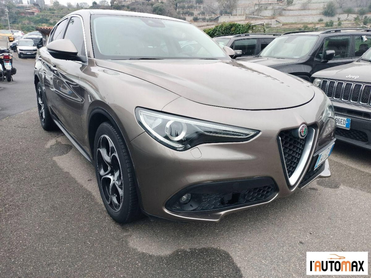 Alfa Romeo Stelvio Stelvio 2.2 Turbodiesel 180 CV AT8 RWD Business (3)