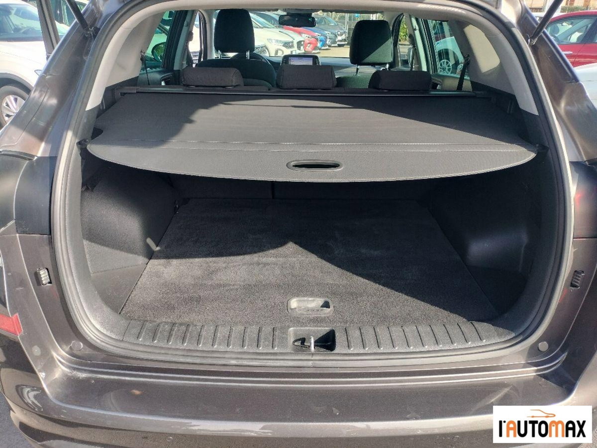 Hyundai Tucson 1.6 CRDi 48V XPrime (12)