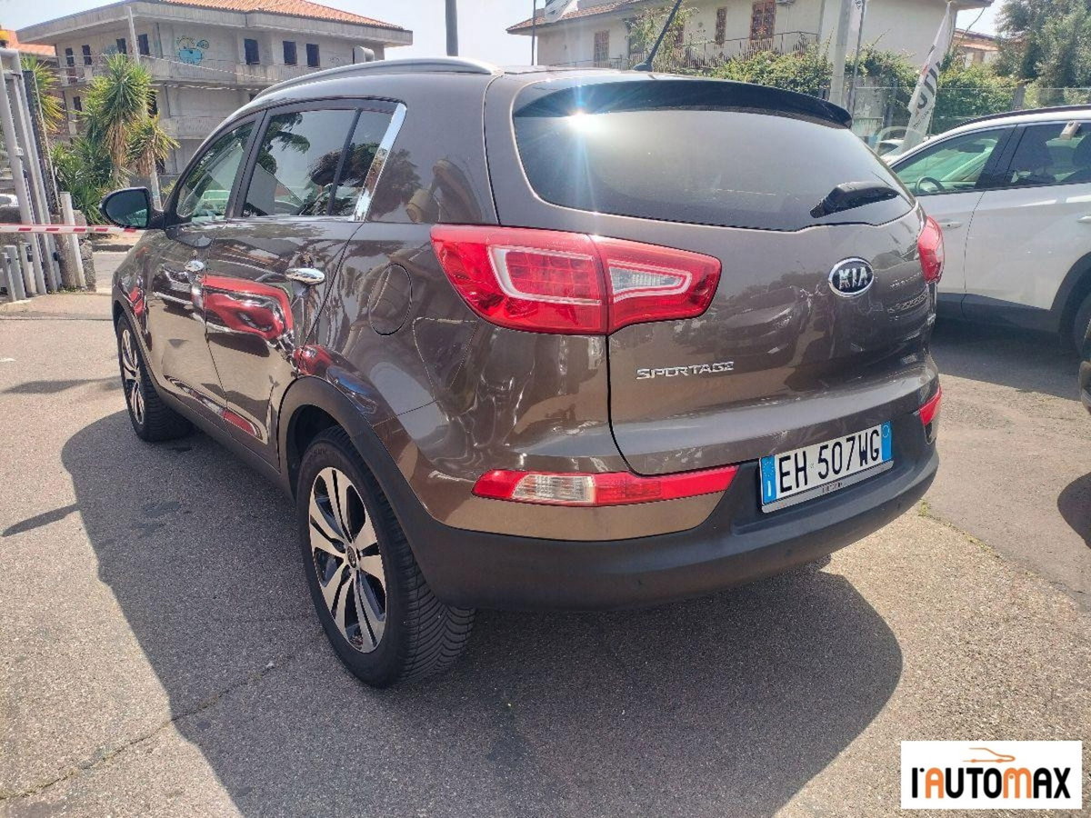 Kia Sportage 1.7 CRDI 2WD Class (6)