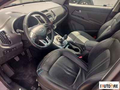 Kia Sportage 1.7 CRDI 2WD Class (8)