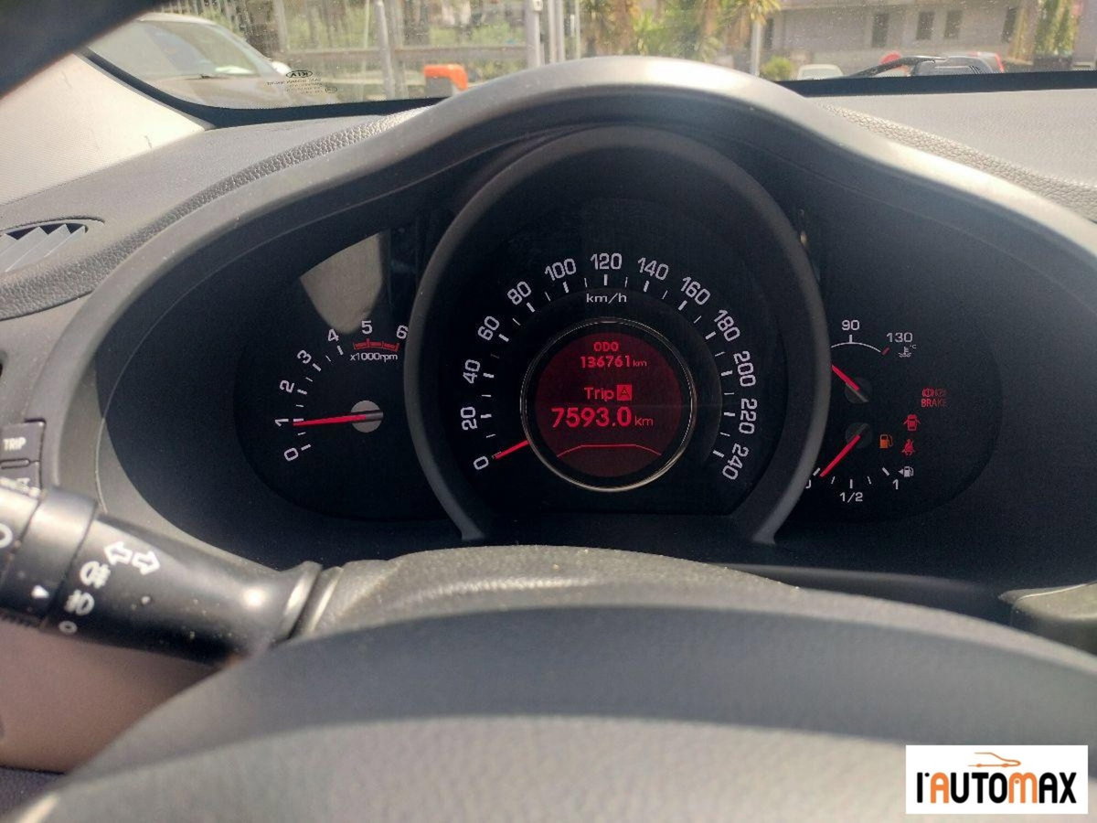Kia Sportage 1.7 CRDI 2WD Class (9)