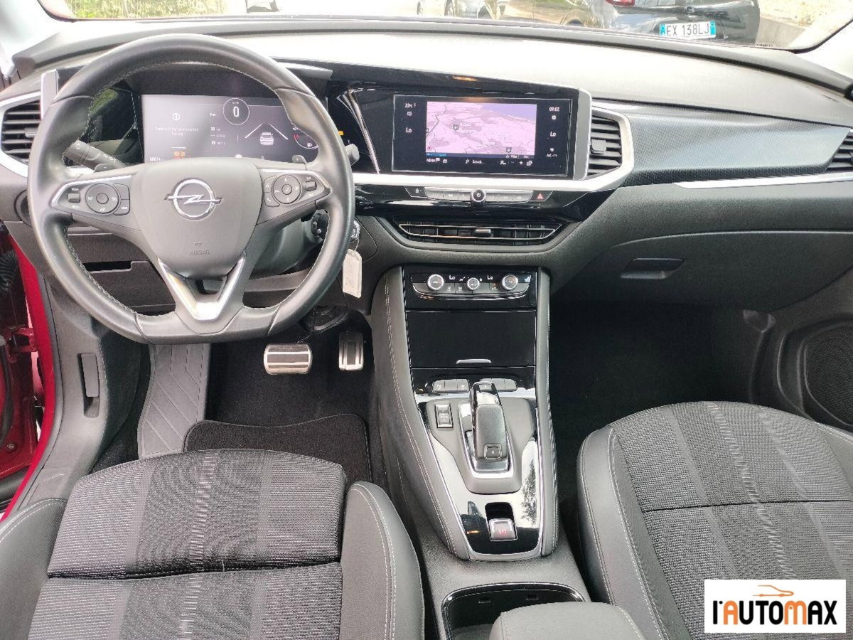 Opel Grandland 1.5 ecotec GS s&s 130cv at8 (13)