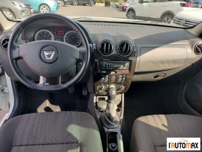 Dacia Duster 1.5 dCi 110CV 4x2 Ambiance (10)