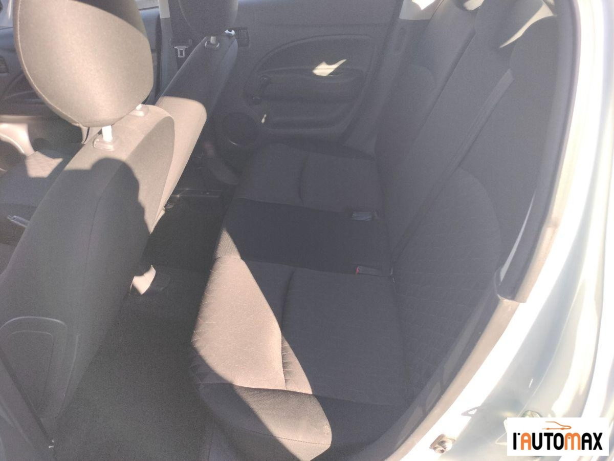 Mitsubishi Space Star 1.2 Invite Radio (9)