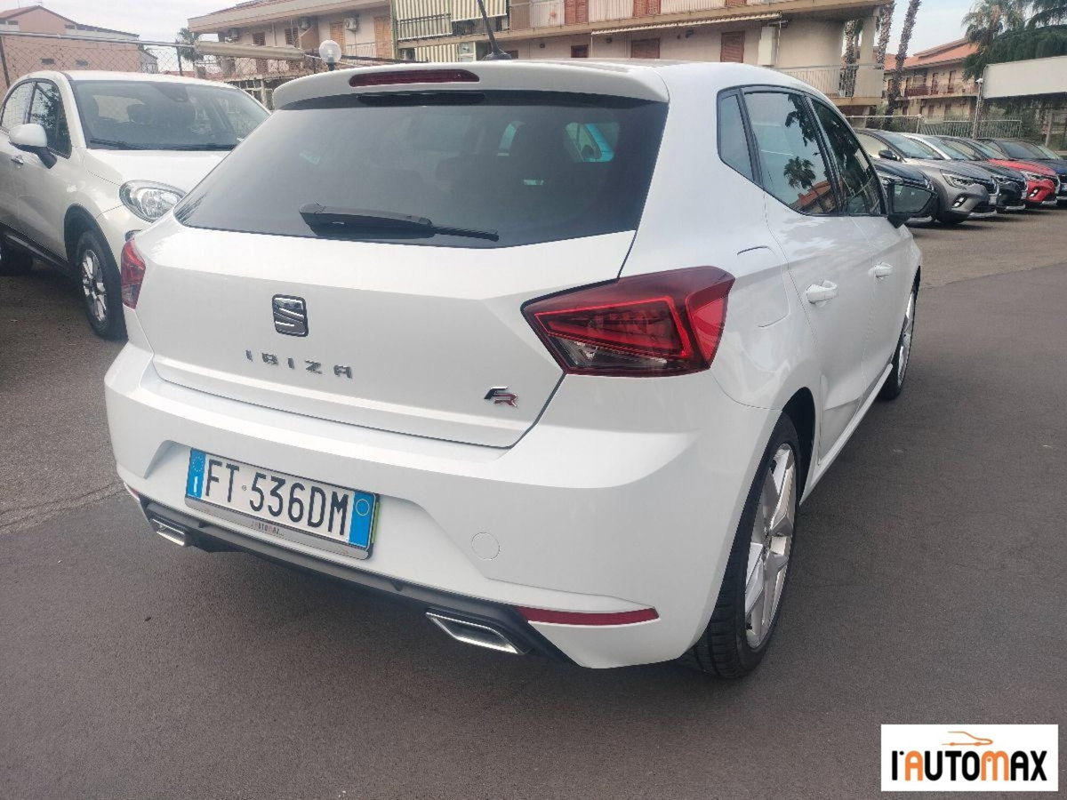 SEAT Ibiza 1.6 TDI 95 CV DSG 5 porte FR (5)