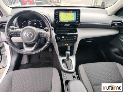 Toyota Yaris Cross 1.5h GR Sport Black Sky fwd 116cv e-cvt (13)