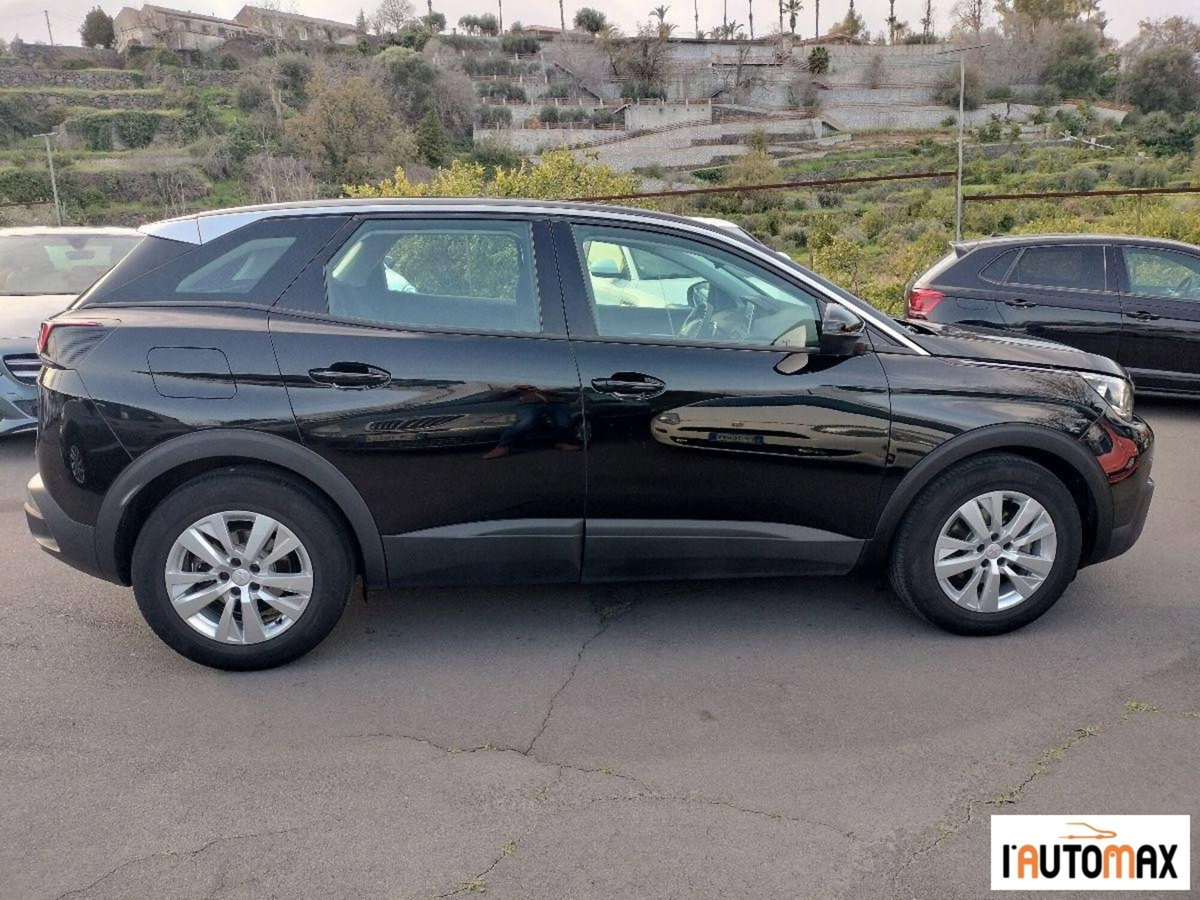 Peugeot 3008 BlueHDi 130 S&S EAT8 Business (6)