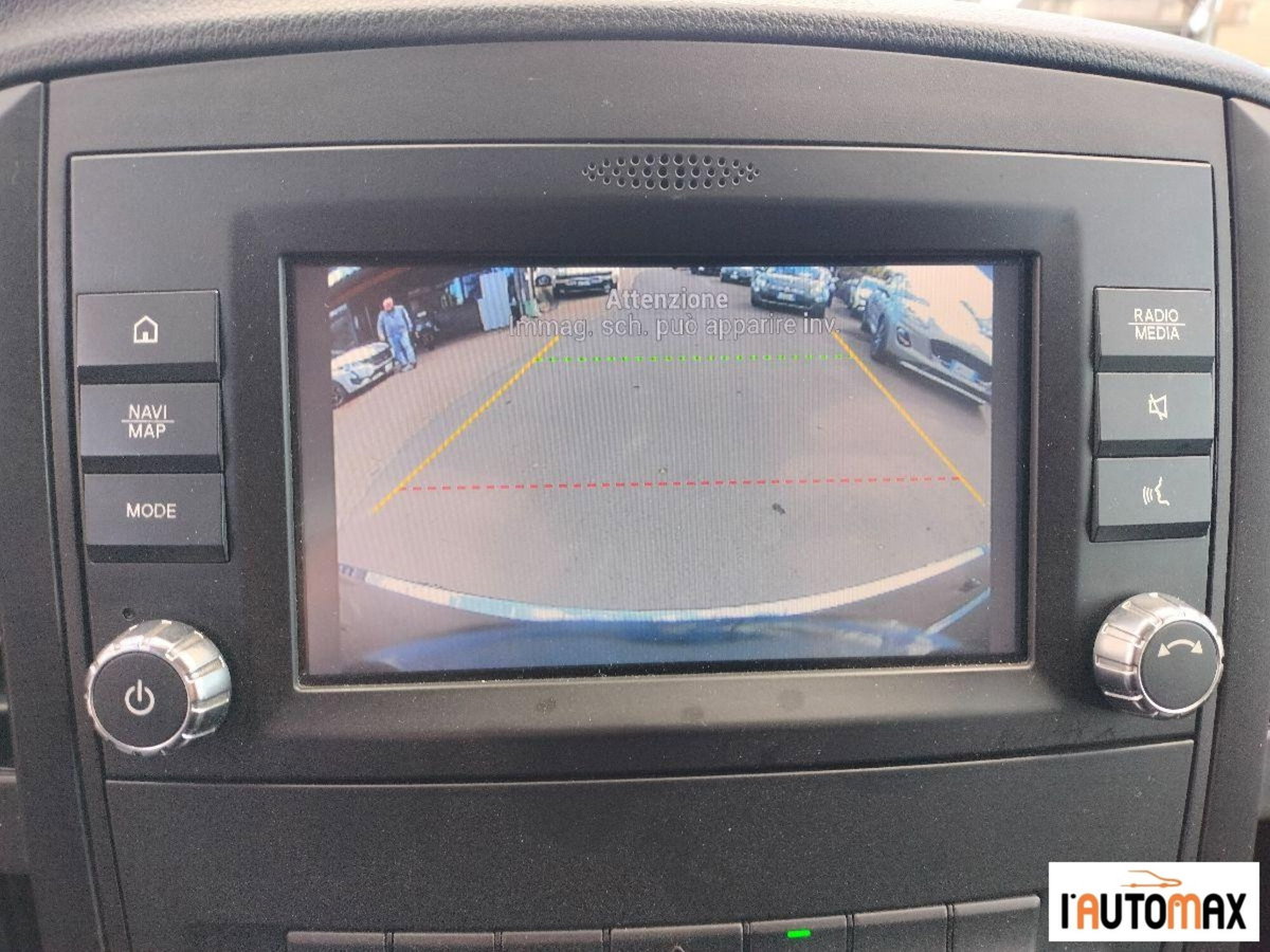 Mercedes-Benz Vito tourer 119 cdi extralong Select 9G-tronic (10)