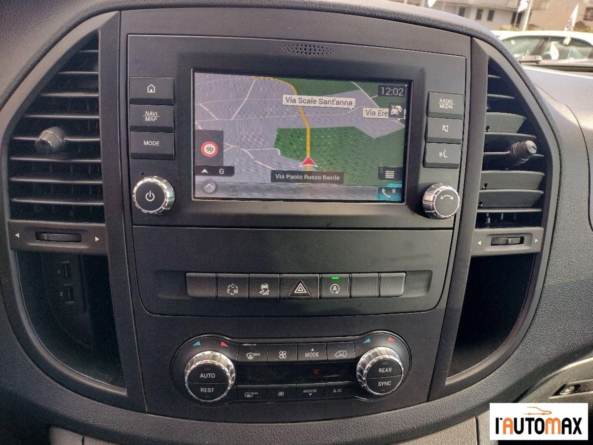 Mercedes-Benz Vito tourer 119 cdi extralong Select 9G-tronic (11)