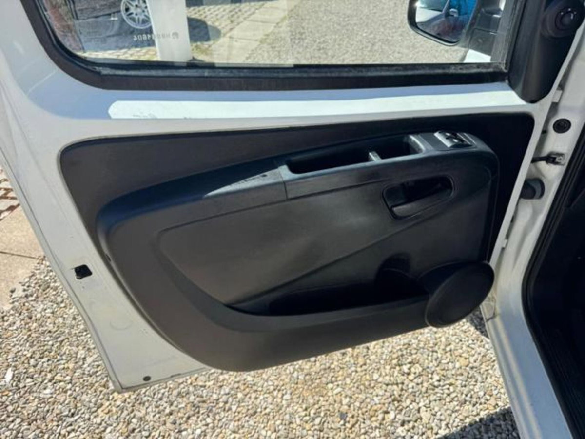 Peugeot Bipper Mix 1.3 HDi 75CV FAP (8)