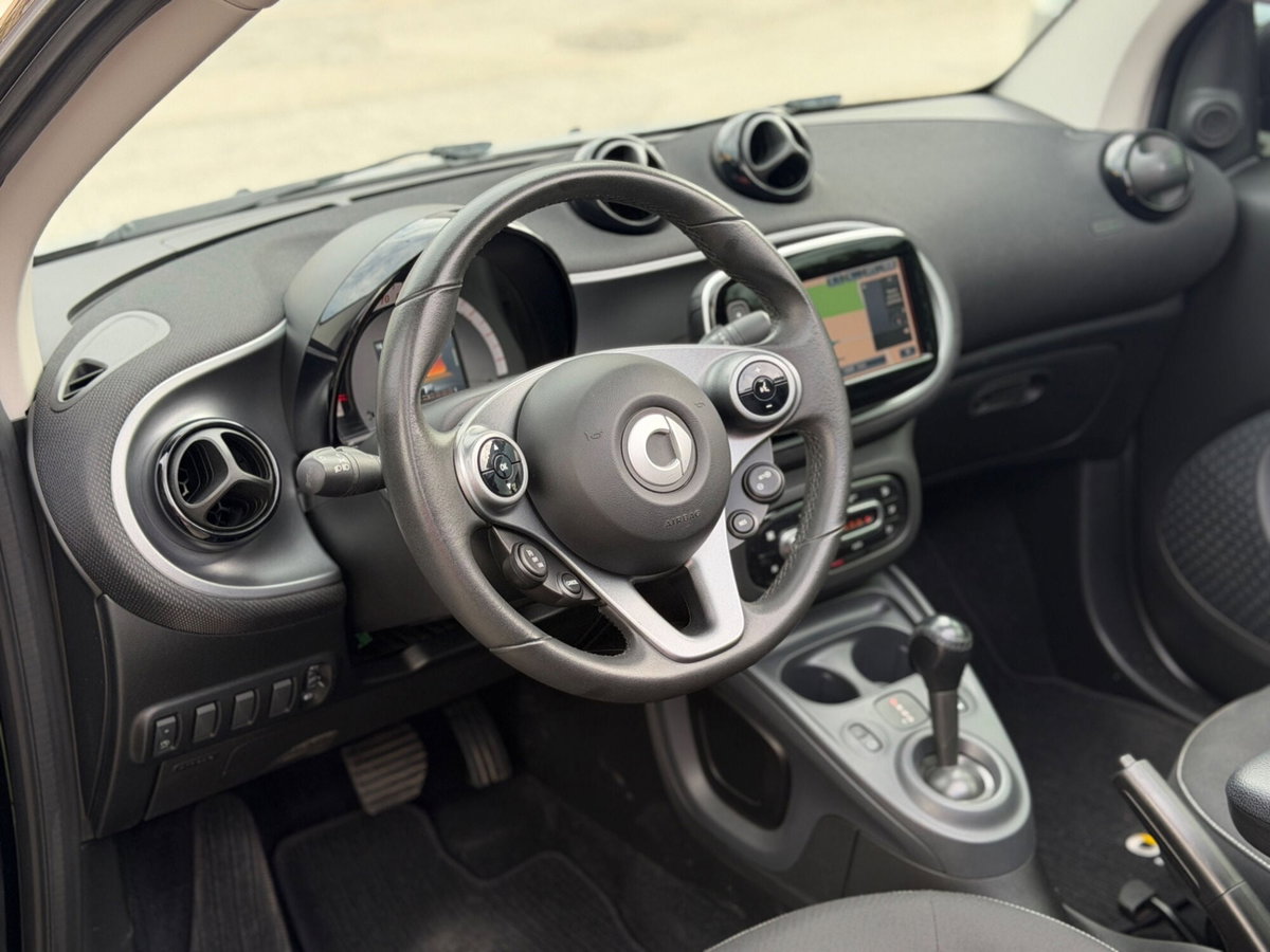 smart Fortwo Cabrio 70 1.0 twinamic cabrio Passion (12)