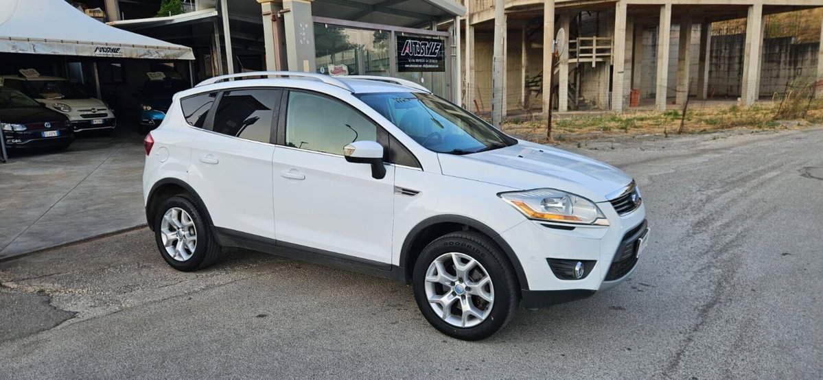 Ford Kuga 2.0 TDCi 163 CV 4WD Titanium DPF